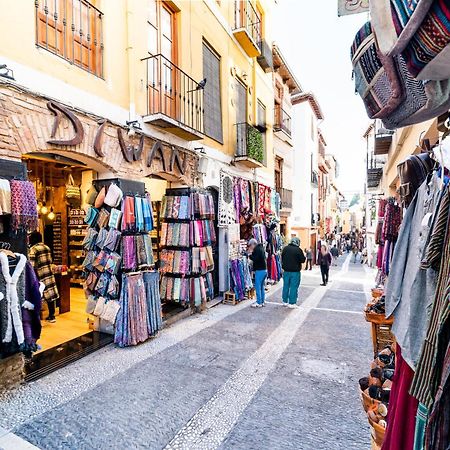 Apartamento Las Mil Y Una Noches غرناطة المظهر الخارجي الصورة