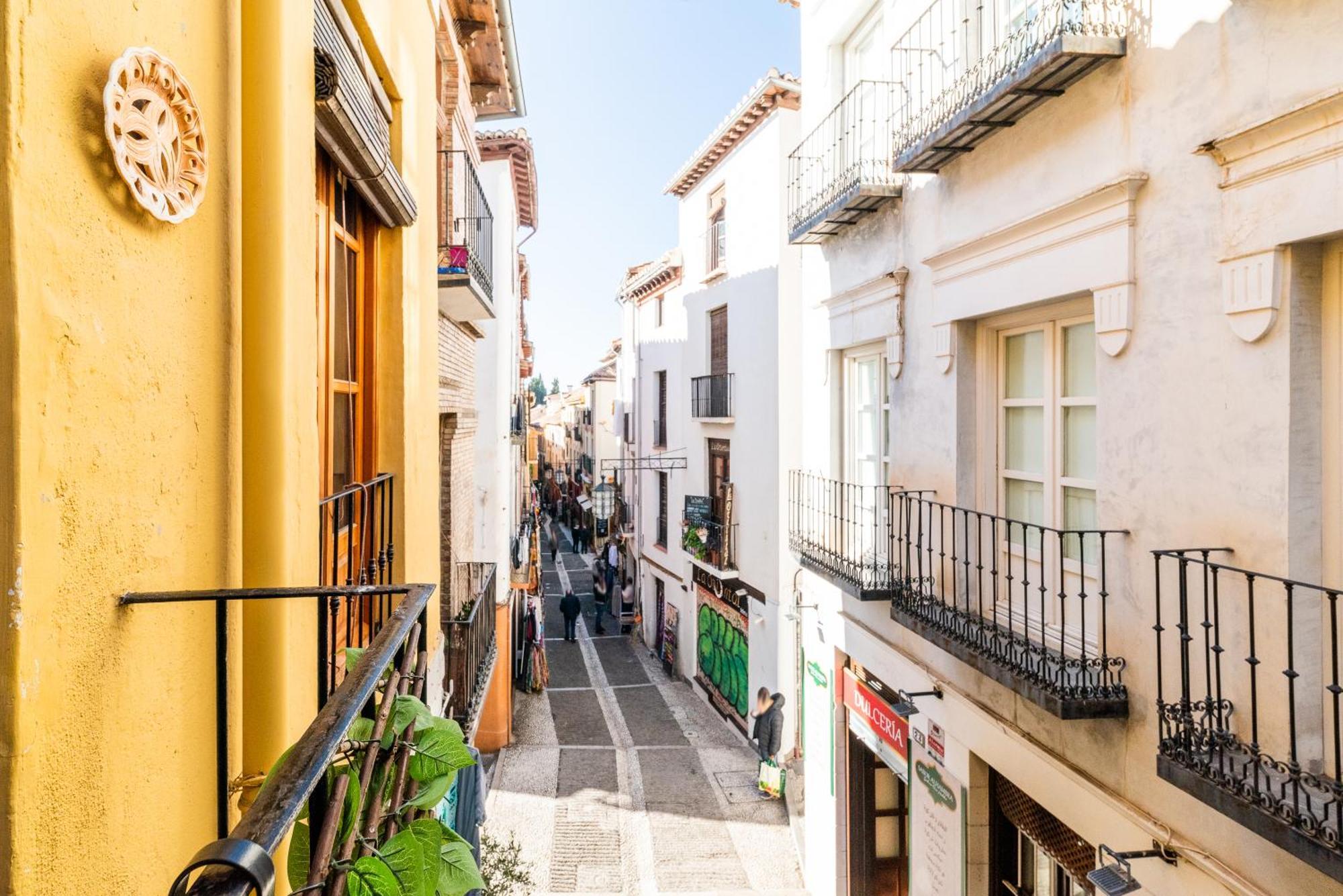 Apartamento Las Mil Y Una Noches غرناطة المظهر الخارجي الصورة