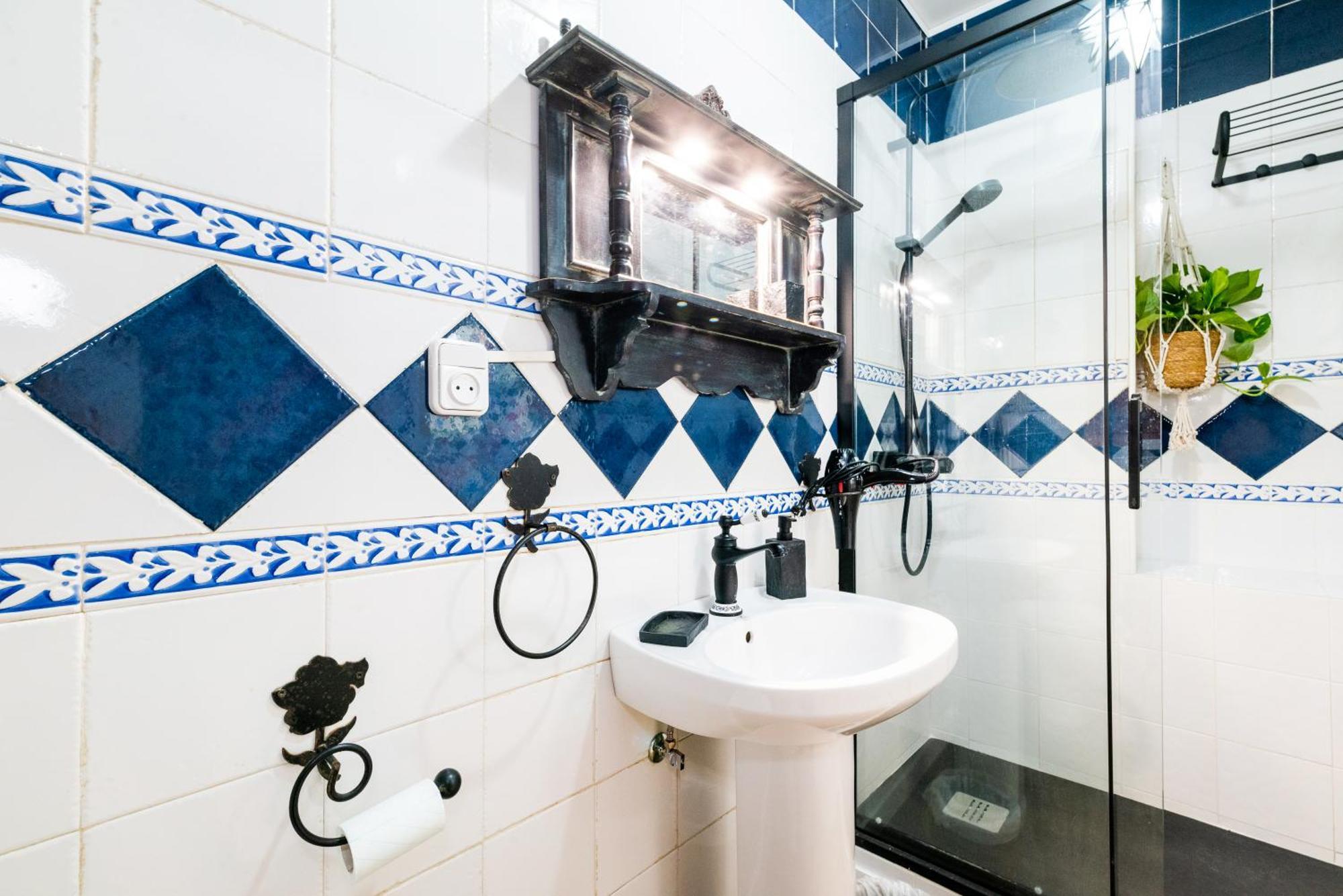 Apartamento Las Mil Y Una Noches غرناطة المظهر الخارجي الصورة